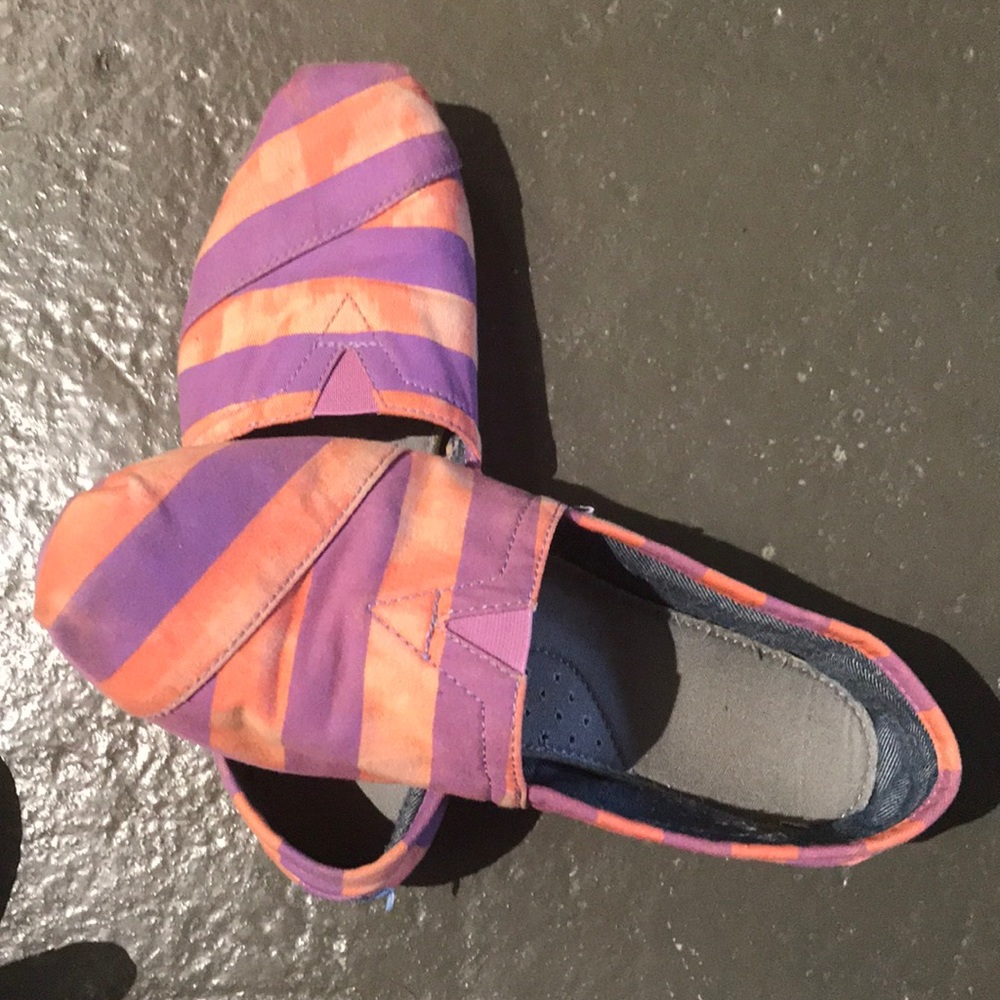 Striped Toms